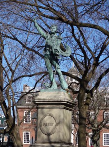 Newport Statue