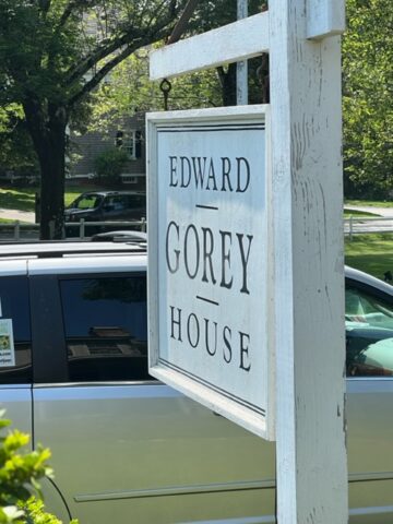 Photo of the sign in front of the Edward Gorey House Museum